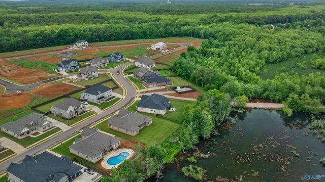 8014 Tupelo Gum Trace SW, Huntsville, AL 35802