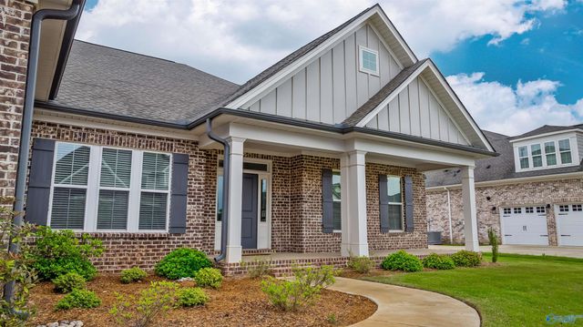 8014 Tupelo Gum Trace SW, Huntsville, AL 35802