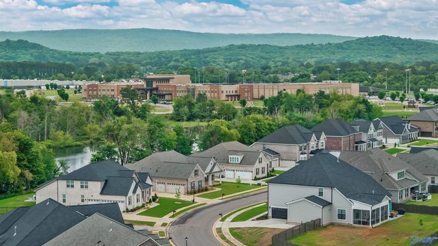 8014 Tupelo Gum Trace SW, Huntsville, AL 35802
