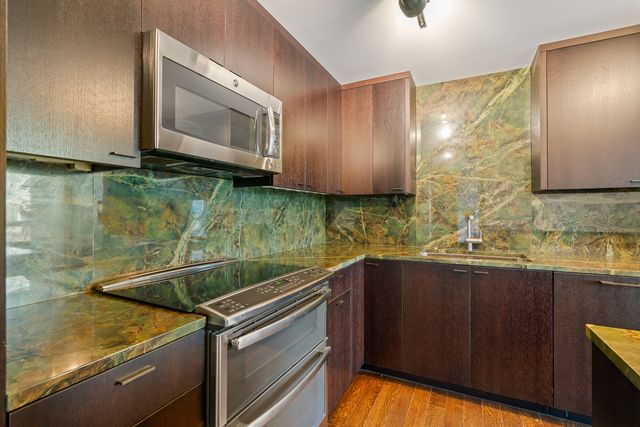 50 E BELLEVUE Place 2601, Chicago, IL 60611