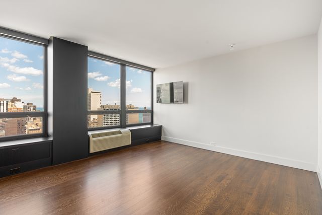 50 E BELLEVUE Place 2601, Chicago, IL 60611