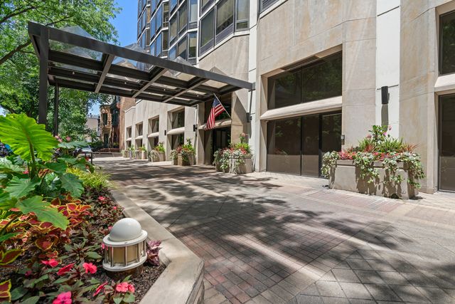 50 E BELLEVUE Place 2601, Chicago, IL 60611