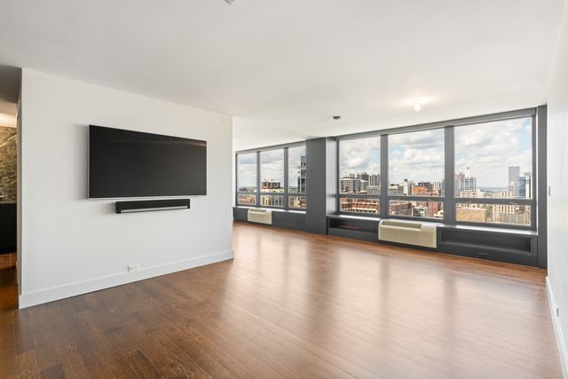 50 E BELLEVUE Place 2601, Chicago, IL 60611