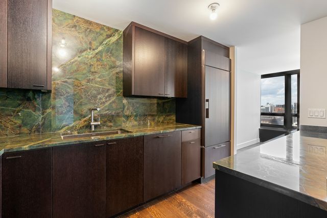 50 E BELLEVUE Place 2601, Chicago, IL 60611
