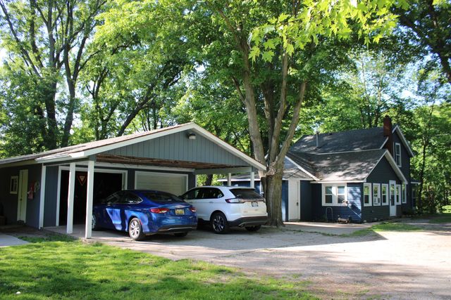 3727 S Ravenna Road, Ravenna, MI 49451