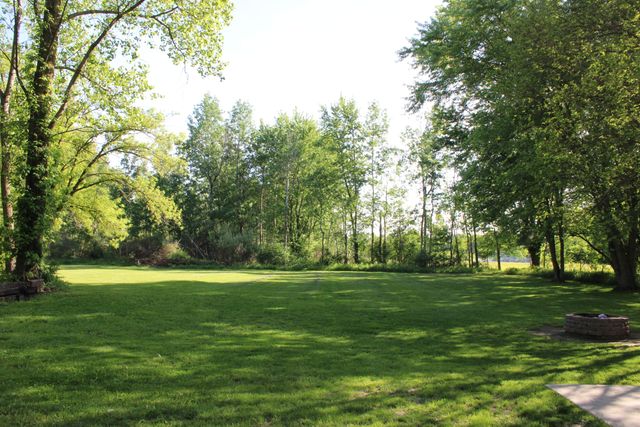 3727 S Ravenna Road, Ravenna, MI 49451