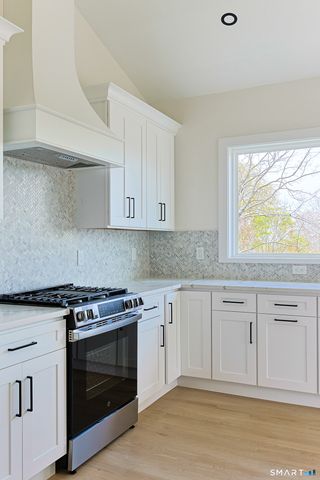 113 Prospect Avenue, West Haven, CT 06516