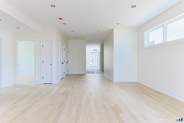 113 Prospect Avenue, West Haven, CT 06516
