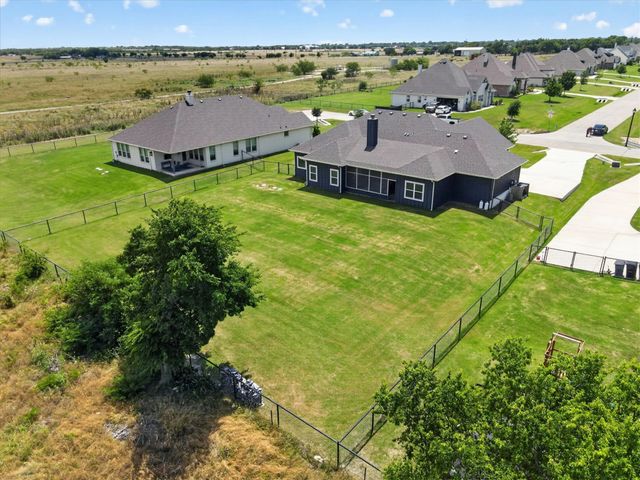 1506 Back Stretch Road, Justin, TX 76247