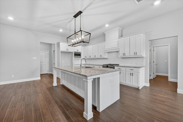 1506 Back Stretch Road, Justin, TX 76247