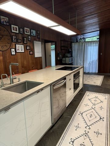 23 Peacock Farm Road, Lexington, MA 02421