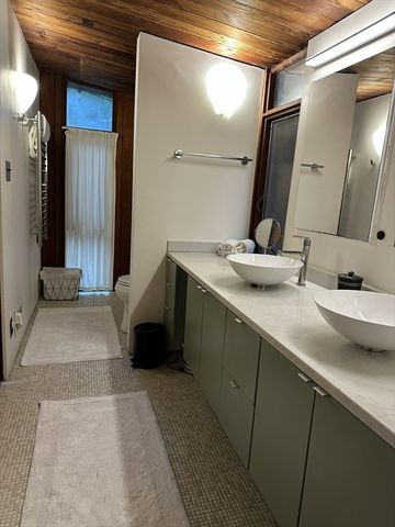 23 Peacock Farm Road, Lexington, MA 02421