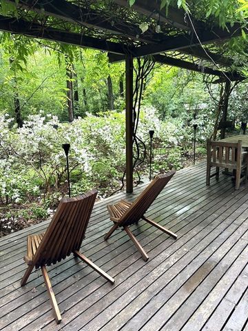 23 Peacock Farm Road, Lexington, MA 02421