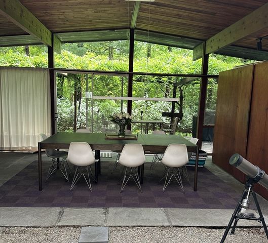 23 Peacock Farm Road, Lexington, MA 02421