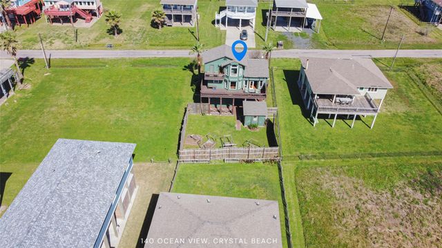 140 Ocean View Drive, Crystal Beach, TX 77650