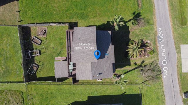140 Ocean View Drive, Crystal Beach, TX 77650