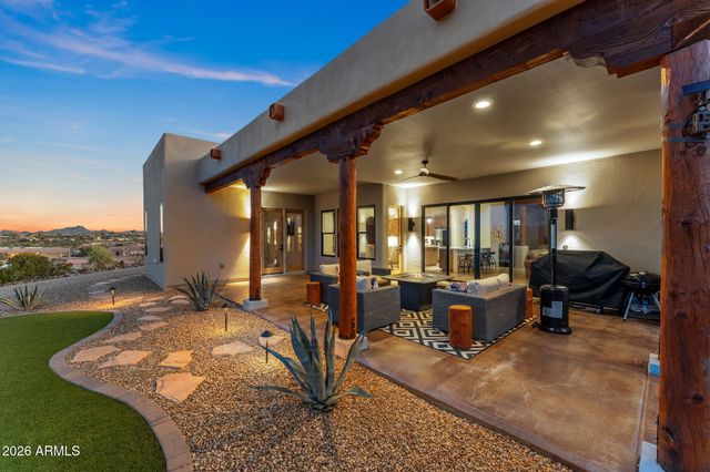 430 SHAWNEE Drive, Wickenburg, AZ 85390