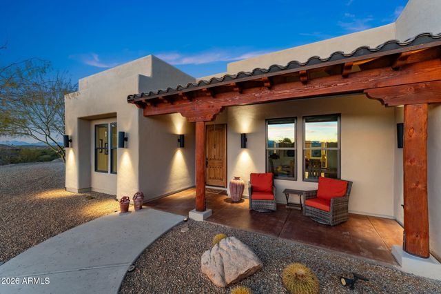430 SHAWNEE Drive, Wickenburg, AZ 85390