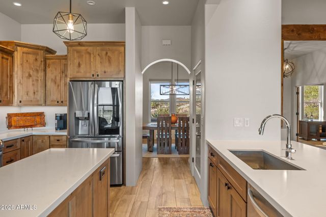 430 SHAWNEE Drive, Wickenburg, AZ 85390