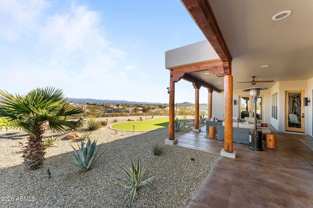 430 SHAWNEE Drive, Wickenburg, AZ 85390