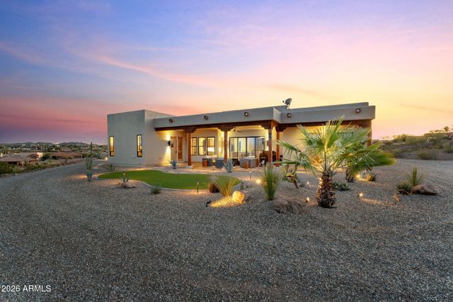 430 SHAWNEE Drive, Wickenburg, AZ 85390