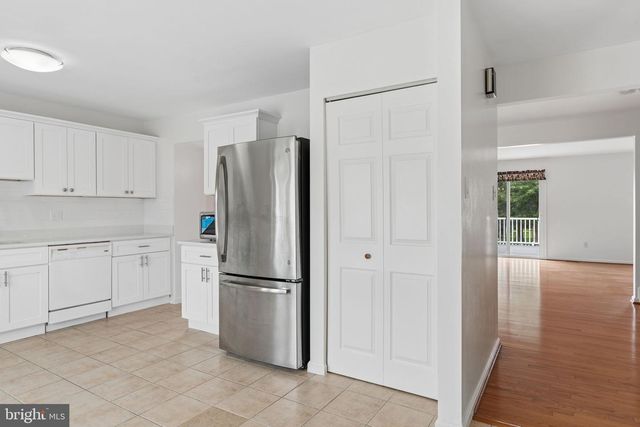 9310 SEVEN COURTS DR, Baltimore, MD 21236