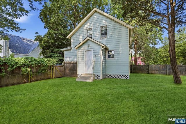 237 Broughton Avenue, Bloomfield, NJ 07003