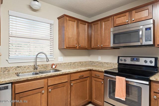 2751 EMILY Lane, Jacksonville, FL 32216