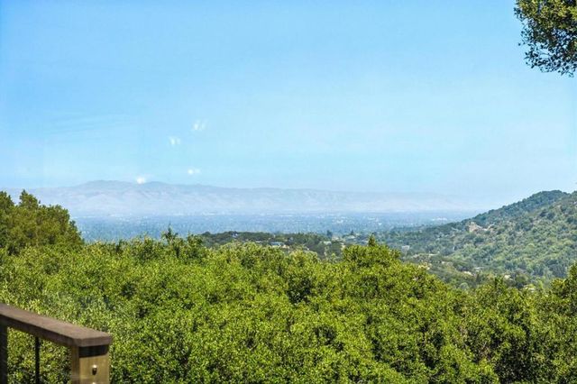 11270 Page Mill Road, Los Altos Hills, CA 94022