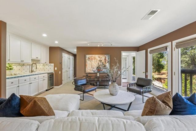 11270 Page Mill Road, Los Altos Hills, CA 94022