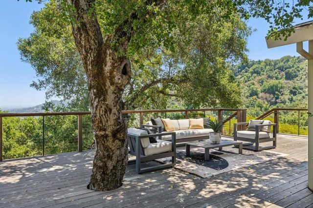 11270 Page Mill Road, Los Altos Hills, CA 94022
