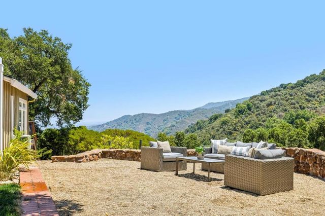 11270 Page Mill Road, Los Altos Hills, CA 94022