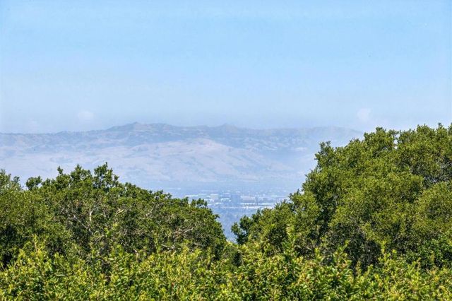 11270 Page Mill Road, Los Altos Hills, CA 94022