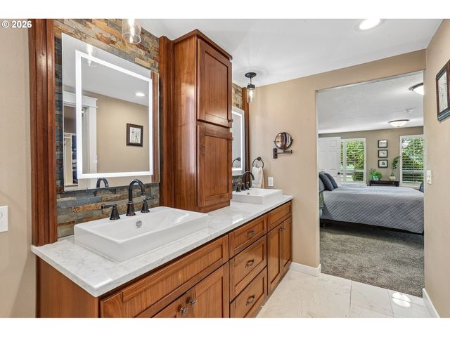 298 ROBERSON Rd, Woodland, WA 98674