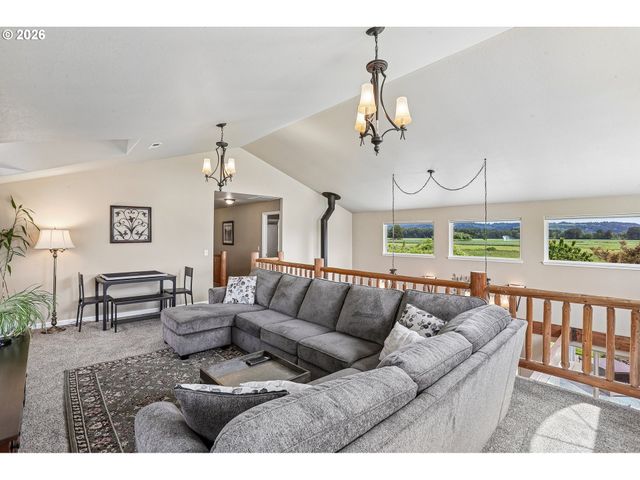 298 ROBERSON Rd, Woodland, WA 98674