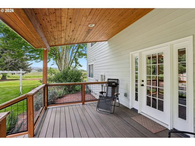 298 ROBERSON Rd, Woodland, WA 98674
