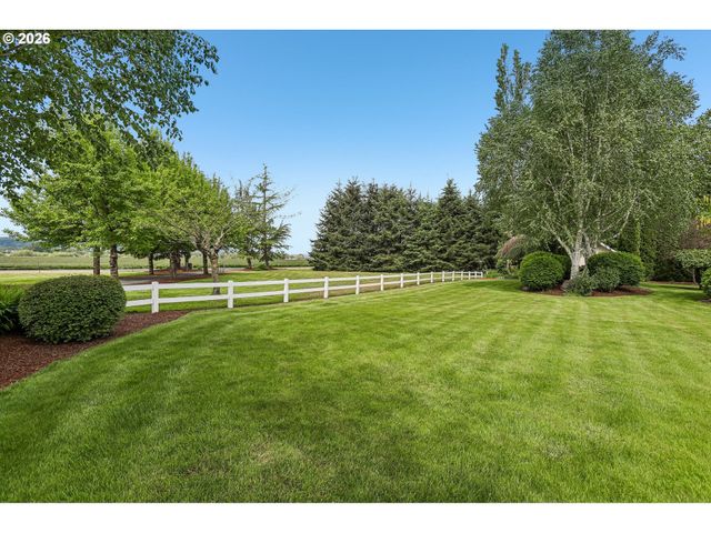 298 ROBERSON Rd, Woodland, WA 98674