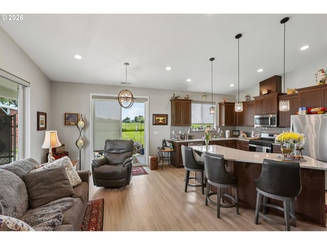 298 ROBERSON Rd, Woodland, WA 98674