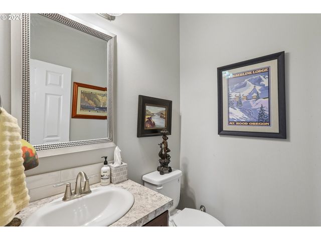 298 ROBERSON Rd, Woodland, WA 98674