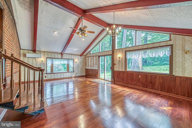 505 CRICKET LN, Media, PA 19063