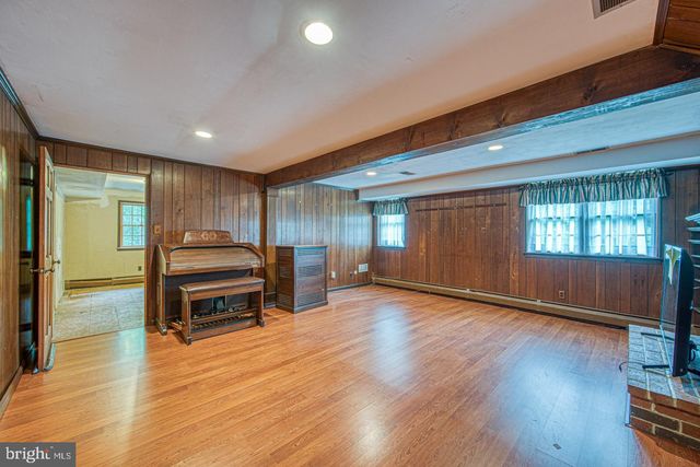 505 CRICKET LN, Media, PA 19063