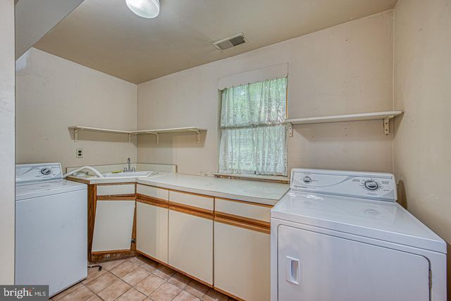 505 CRICKET LN, Media, PA 19063
