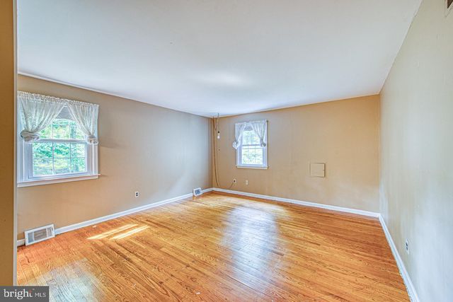 505 CRICKET LN, Media, PA 19063