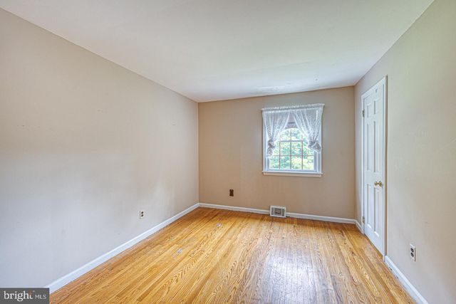 505 CRICKET LN, Media, PA 19063