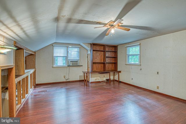 505 CRICKET LN, Media, PA 19063