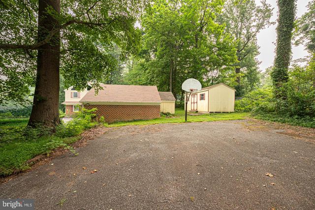 505 CRICKET LN, Media, PA 19063