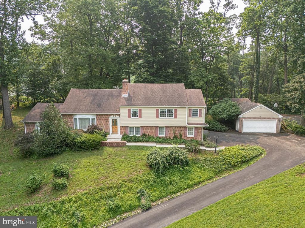 505 CRICKET LN, Media, PA 19063