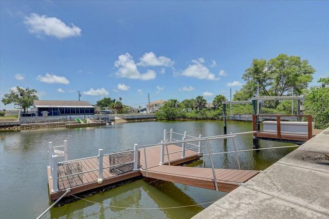 4389 5TH ISLE DRIVE, Hernando Beach, FL 34607