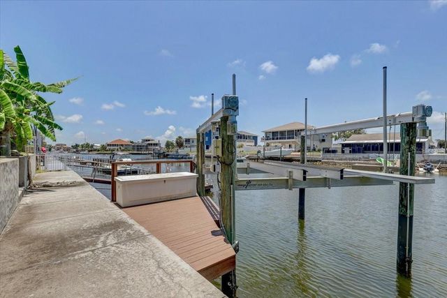 4389 5TH ISLE DRIVE, Hernando Beach, FL 34607