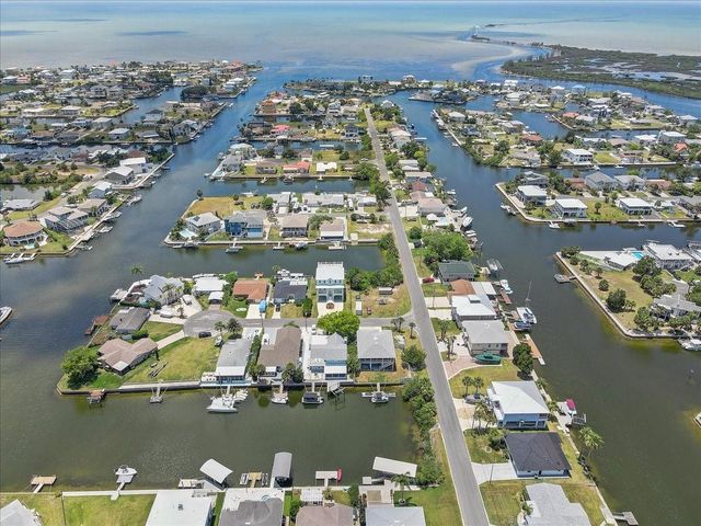 4389 5TH ISLE DRIVE, Hernando Beach, FL 34607